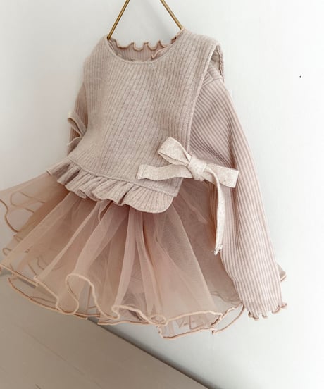 即納volume tulle rompers