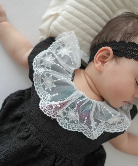 即納Emily Lace Collar Romper