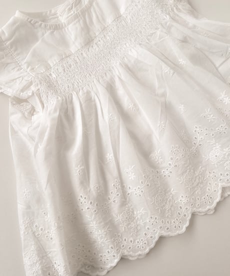 即納shirring frill blouse