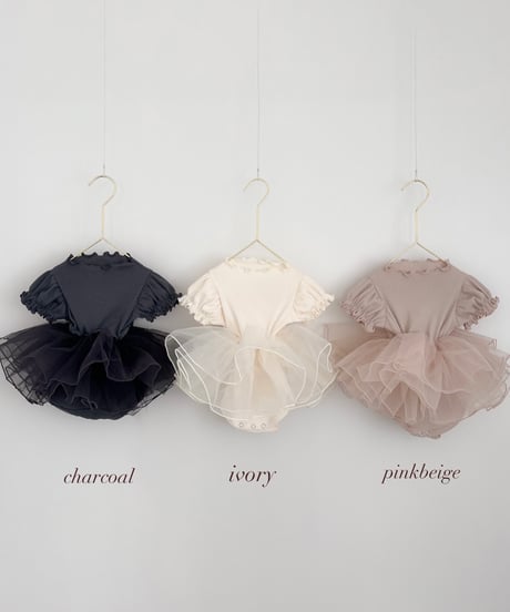 即納 mellow puff sleeve tulle rompers
