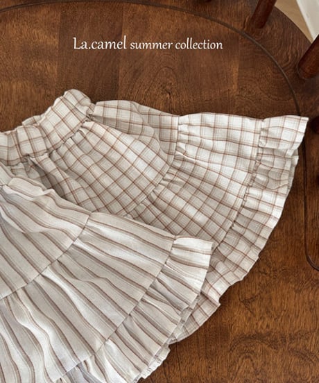 即納la camel latte skirt