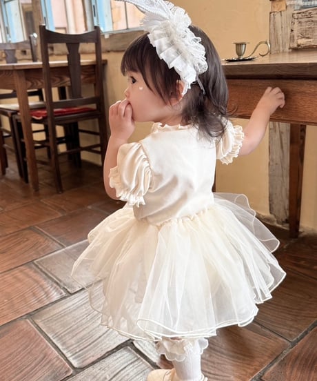 即納 mellow puff sleeve tulle rompers