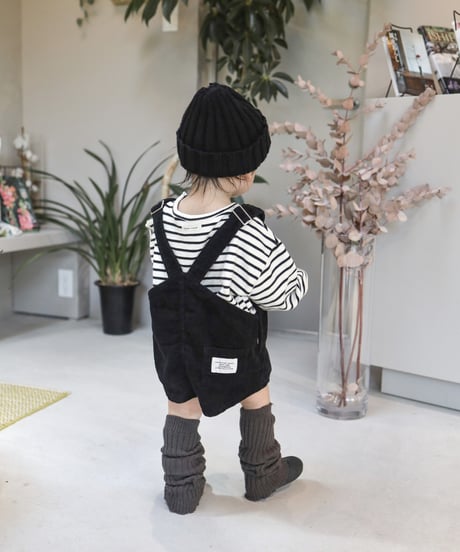 即納jeje short  salopette
