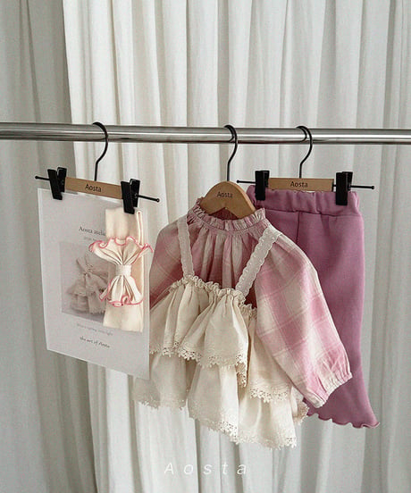 即納 aosta Lace Tiered Blouse