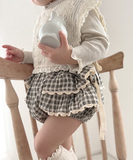即納  embroidery flower vest