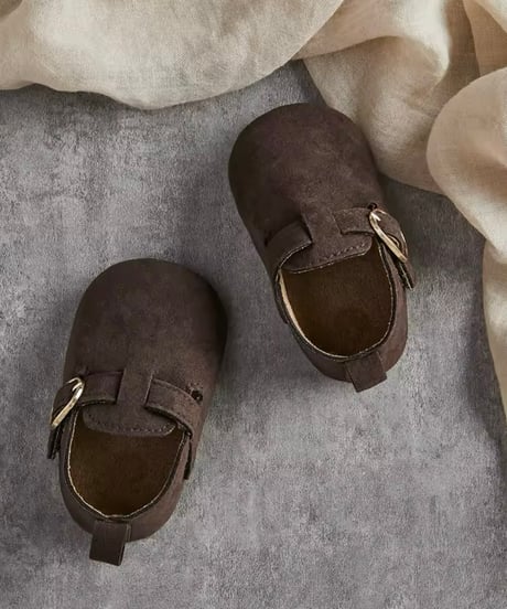即納　baby suede shoes