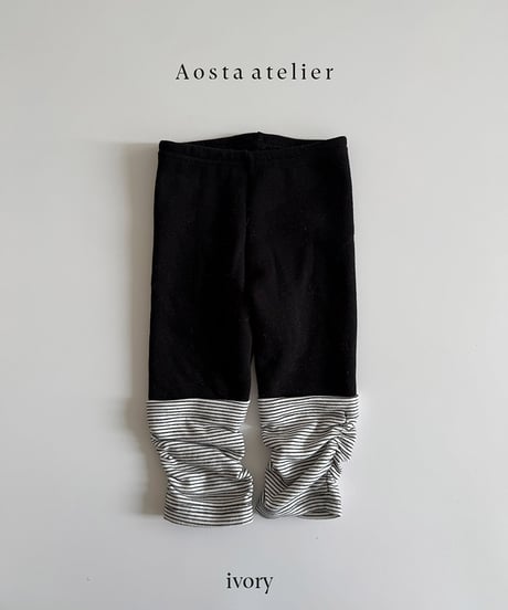 即納aosta Signature leggings
