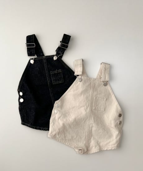 即納jeje short  salopette