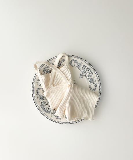 即納back cross camisole set up