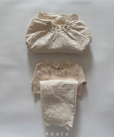 即納aosta Peony Tee