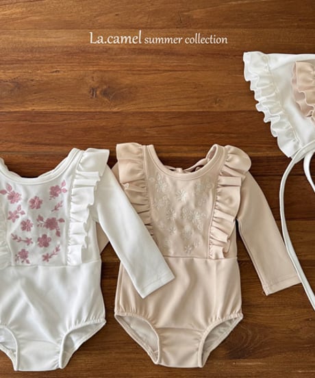 即納la camel pure swimwear