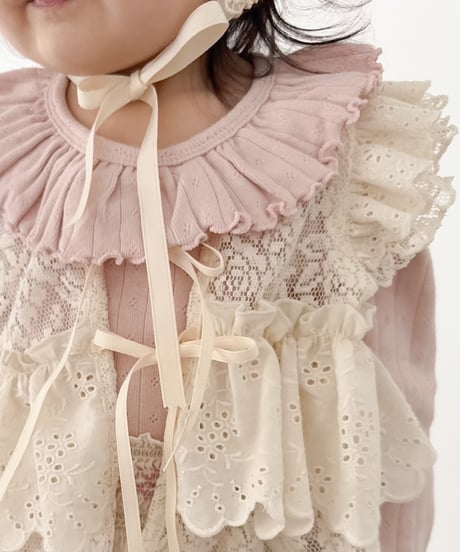 即納mini beige eyelet prill tee