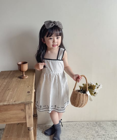 即納 Lauren One Piece