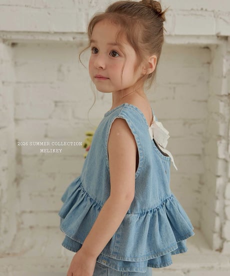 即納melikey Ribbon Kang Kang Nashi blouse