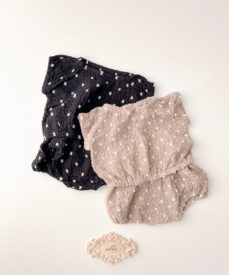 即納sleeveless dot crinkle set up