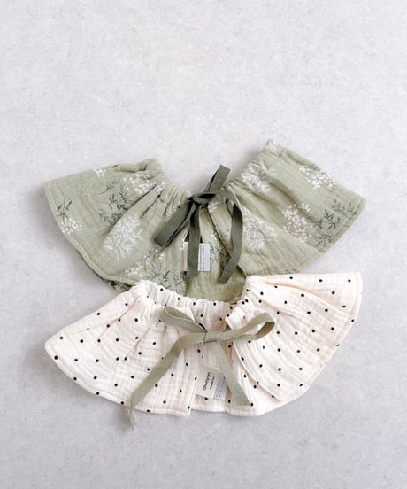 即納double  gauze  bib