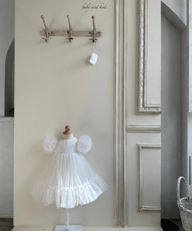 新品未使用 monbebe puff sleeve tulle dress 即納monbebe puff sleeve tulle dress | alli.