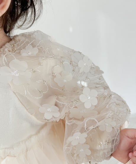 即納Daisy flower shasha suit