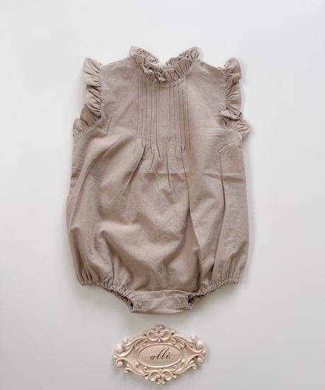 即納 bebe nine Betty frill suit