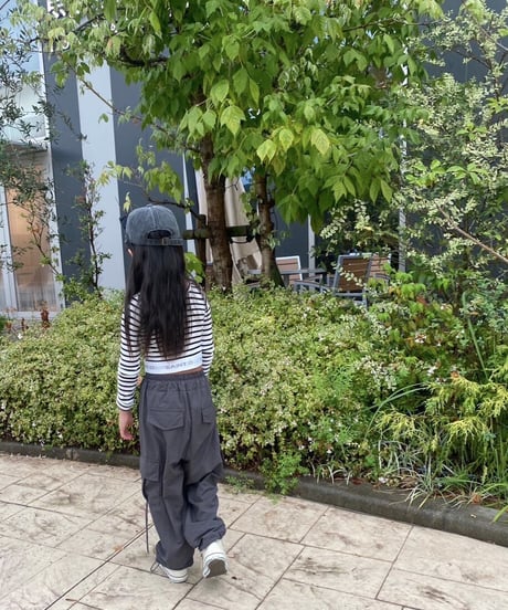 即納cargo pants