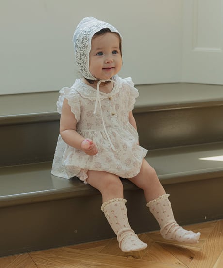 即納mini beige lace socks