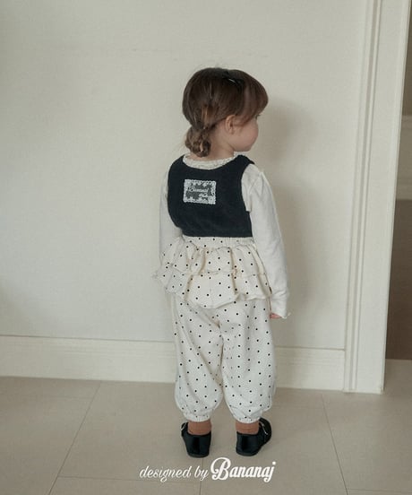 即納 banana.j Montsil vest