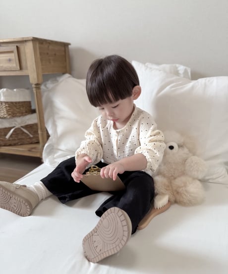 即納bebe nine flare Pants