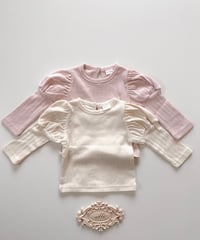 即納eyelet puff sleeve tops