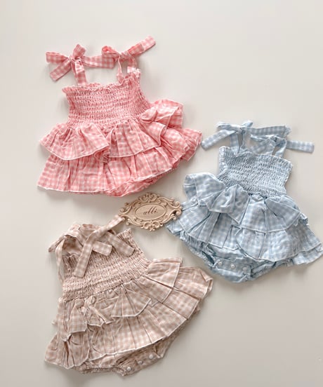 即納 gingham frill rompers