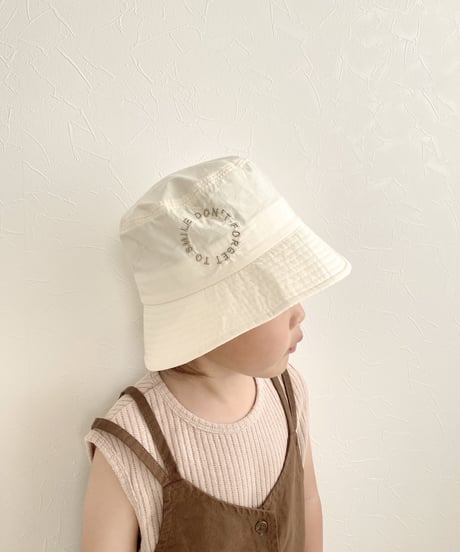 即納circle logo bucket hat