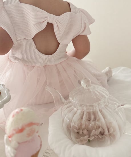 即納  back ribbon tull suit