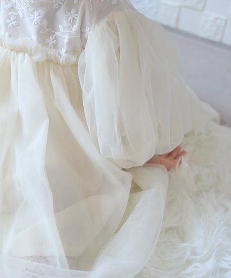 即納balloon sleeve tulle dress