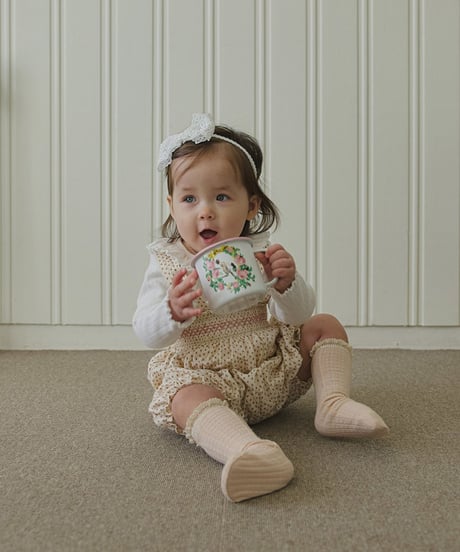 即納mini beige eyelet prill tee