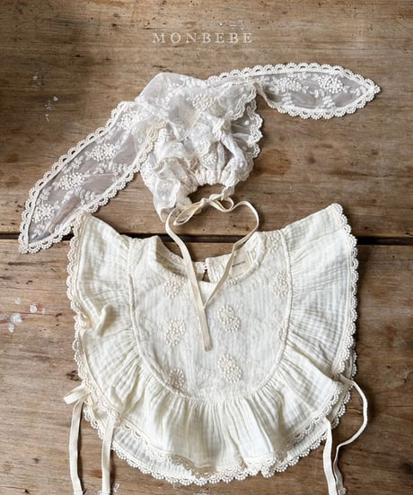 即納 monbebe  Lace bunny bonnet
