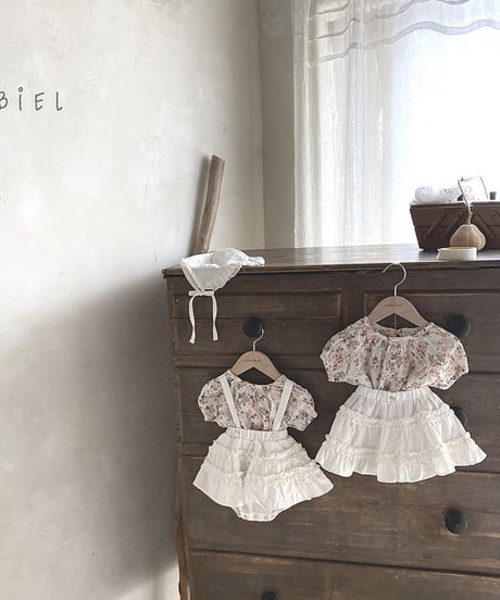 即納 nunubiel Plum blossom blouse
