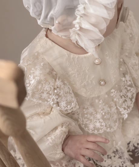 即納Lace Bouquet dress rompers