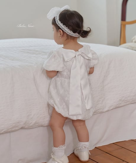 一部即納bebe nine Shine ribbon suit