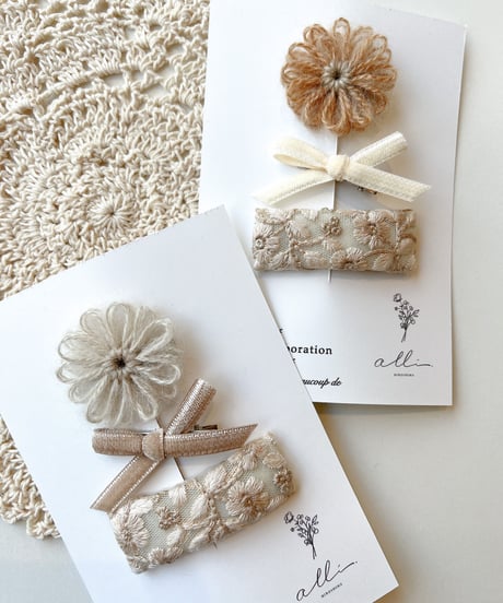 即納loop flower pin set