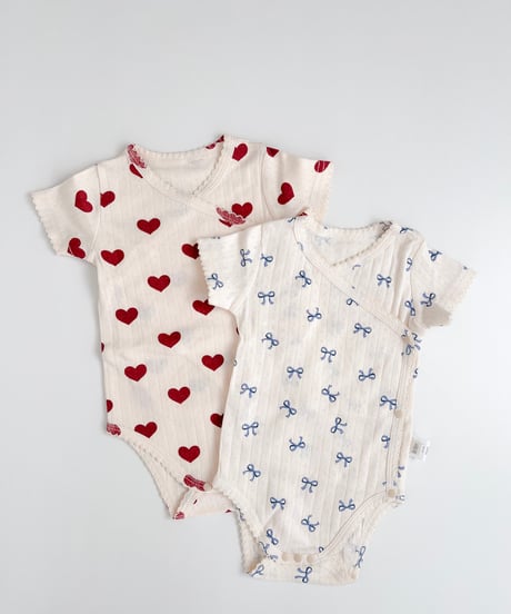 即納 newborn ribbon & heart rompers