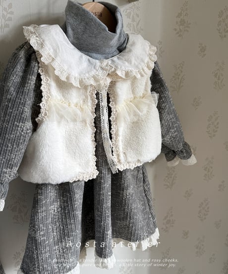 即納 aosta Fur open vest