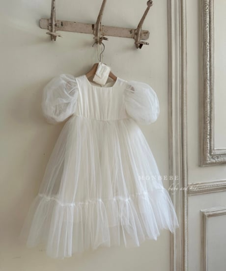 即納monbebe puff sleeve tulle dress