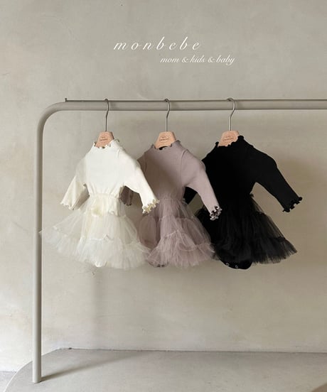即納monbebe tulle ribbon rompers