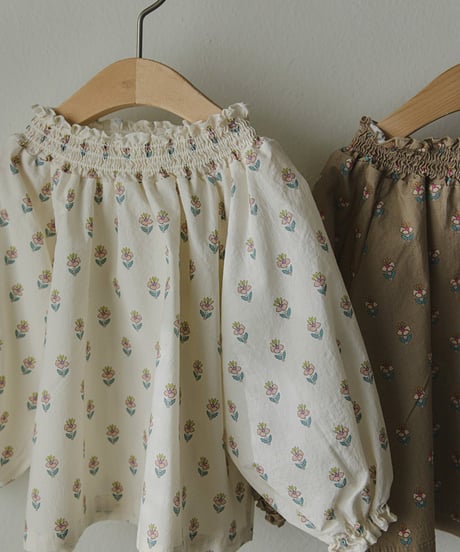 即納mini beige   Smoke blouse