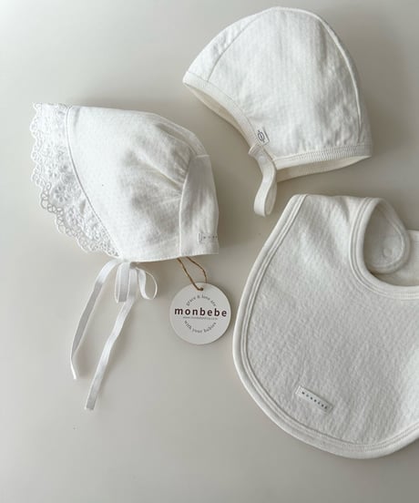 即納monbebe plain middle fly bonnet