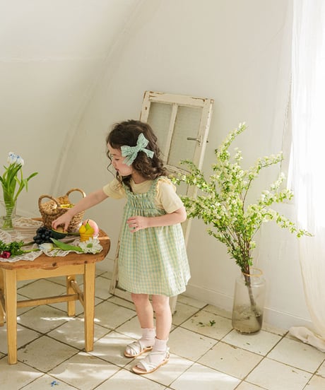 即納 FLO  BERRIS HAIRPIN