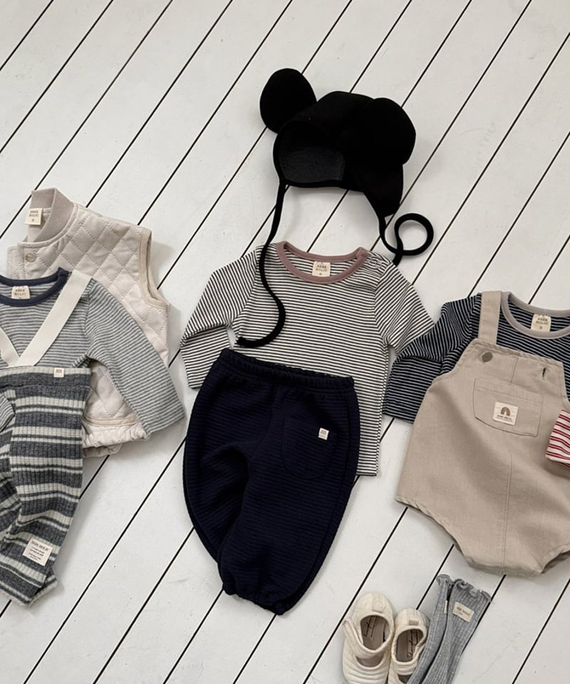 予約 bebeholic Cube st tee | alli.