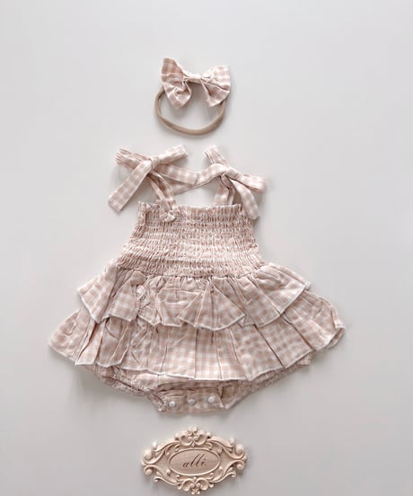 即納 gingham frill rompers