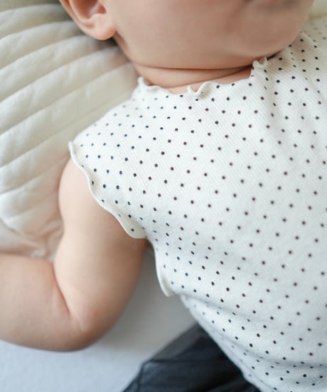 即納no sleeve dot tulle rompers