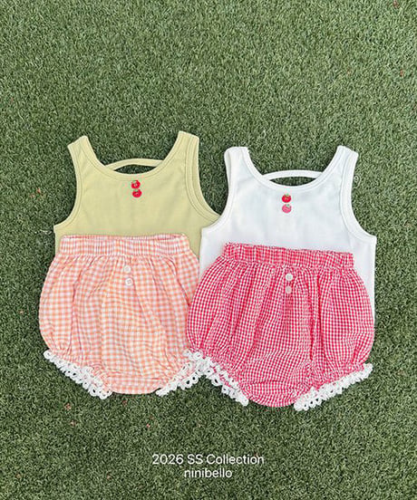予約ninibello Tomato Button Sleeveless Top