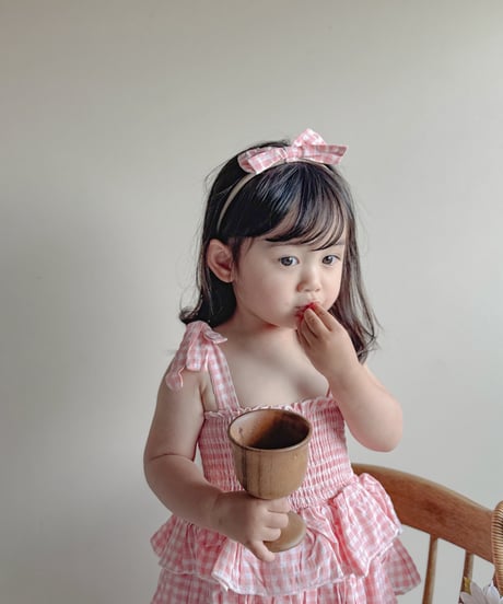 即納 gingham frill rompers